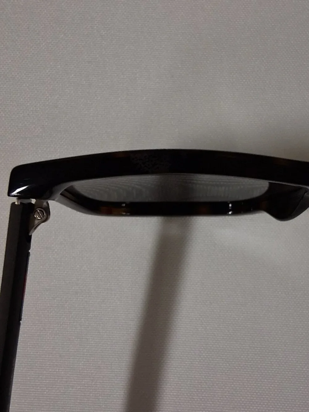 Gucci GG0010S 001 Sunglasses – Size 58-16-145 [003]
